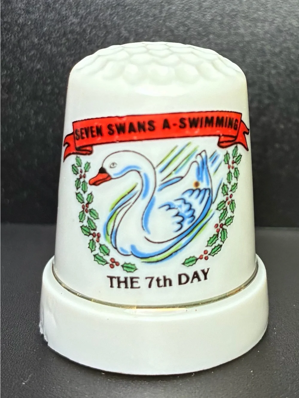12 days of Christmas lot - 10 thimbles